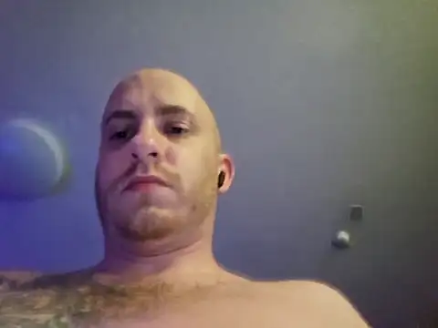 Snapshot of Hydro-Blastz chatting on February 2025 10:18:01 PM Hydro-Blastz online show from February 2025 10:18:01 PM