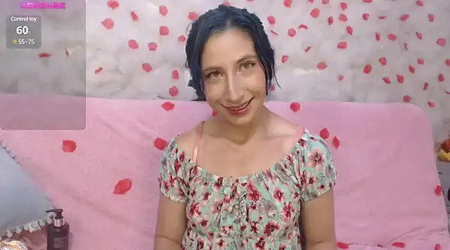 Snapshot of SkarletJhonson_ chatting on February 2025 04:37:02 AM SkarletJhonson  online show from February 2025 04:37:02 AM