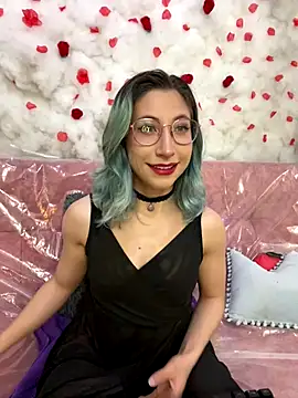 Snapshot of SkarletJhonson_ chatting on September 2025 07:24:02 AM SkarletJhonson  online show from September 2025 07:24:02 AM