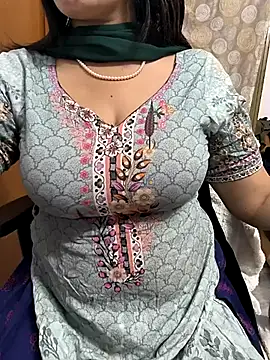 lovely zara online show from February 2025 06:16:02 AM