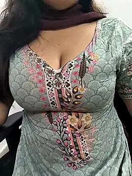 lovely zara online show from October 2025 12:55:02 AM