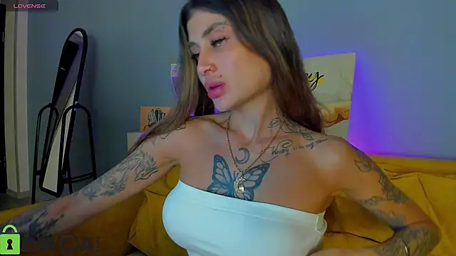 Patricia Cox online show from February 2026 06:39:02 PM