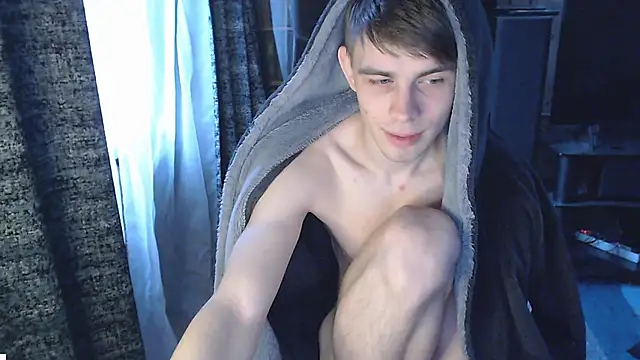 Student Oliver online show from November 2025 07:31:02 AM