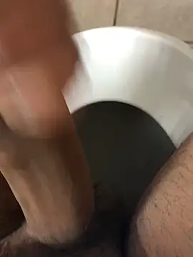 Snapshot of Lun4chuut chatting on January 2025 09:59:01 AM Lun4chuut online show from January 2025 09:59:01 AM