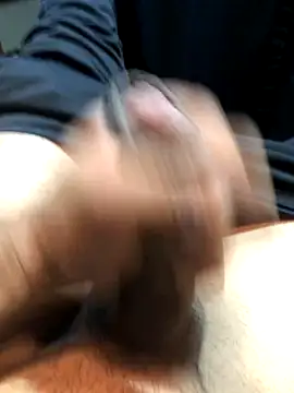 Snapshot of Lun4chuut chatting on October 2025 07:14:01 PM Lun4chuut online show from October 2025 07:14:01 PM