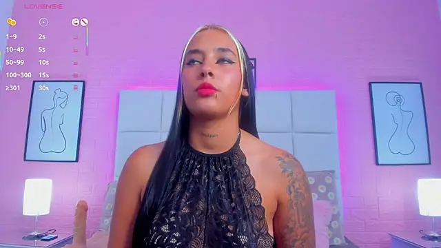 Snapshot of charlotte_kisss chatting on June 2026 07:14:02 PM charlotte kisss online show from June 2026 07:14:02 PM