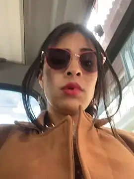 Snapshot of Astrid-- chatting on April 2026 02:59:01 PM Astrid-- online show from April 2026 02:59:01 PM