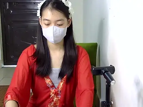 DA-EUN online show from December 2024 06:41:02 AM