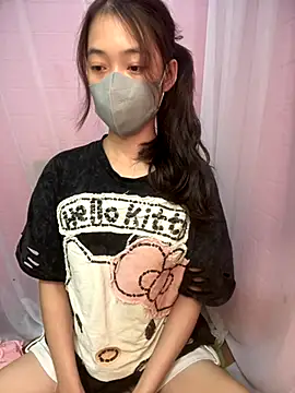 DA-EUN online show from September 2025 03:44:02 PM