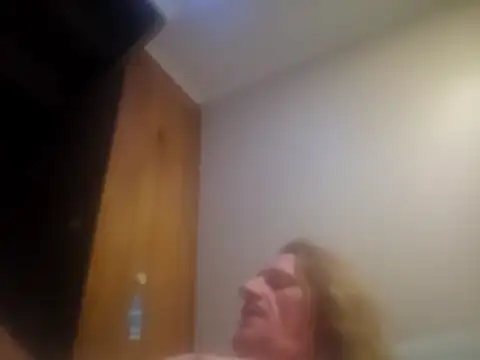 Snapshot of Travislovescum chatting on October 2025 09:53:01 AM Travislovescum online show from October 2025 09:53:01 AM