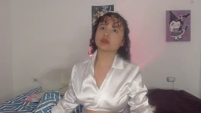 Snapshot of lou_cute chatting on February 2025 03:35:01 AM lou cute online show from February 2025 03:35:01 AM