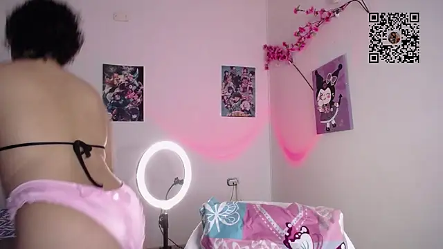 Snapshot of lou_cute chatting on September 2025 03:06:02 AM lou cute online show from September 2025 03:06:02 AM