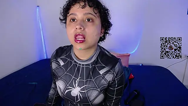 lou cute online show from February 2026 02:50:02 AM