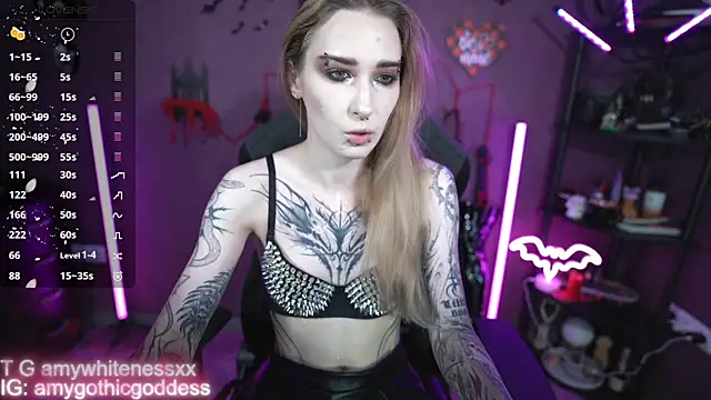 Snapshot of amywhitenessxx chatting on May 2026 12:02:01 PM amywhitenessxx online show from May 2026 12:02:01 PM
