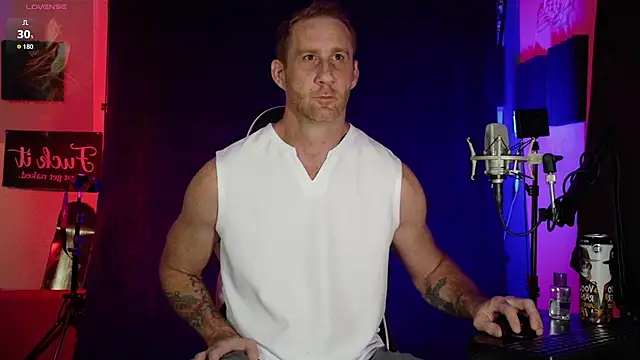 Snapshot of FiftyShadez chatting on March 2026 01:11:01 AM FiftyShadez online show from March 2026 01:11:01 AM