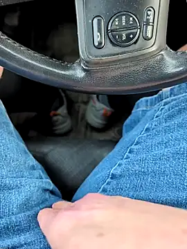 Snapshot of Jackauff69 chatting on April 2026 11:15:02 PM Jackauff69 online show from April 2026 11:15:02 PM