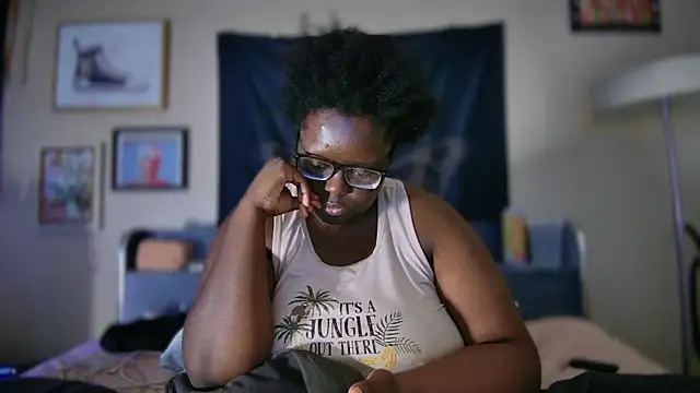 Yagurl  west online show from March 2025 05:33:02 AM