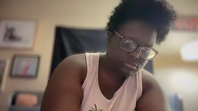 Yagurl  west online show from March 2025 02:20:01 AM