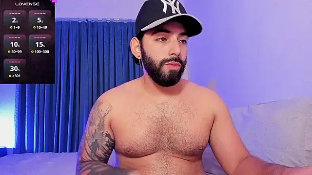 Snapshot of leo_thewolf_ chatting on September 2025 07:02:02 PM leo thewolf online show from September 2025 07:02:02 PM