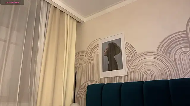 Snapshot of viviann_evans chatting on March 2026 12:59:01 AM viviann evans online show from March 2026 12:59:01 AM