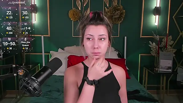 Snapshot of PennyMay chatting on December 2024 03:36:01 AM PennyMay online show from December 2024 03:36:01 AM