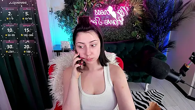 Snapshot of PennyMay chatting on March 2025 04:39:02 AM PennyMay online show from March 2025 04:39:02 AM