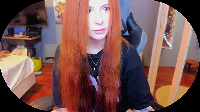 KlementinaBbG online show from March 2025 08:00:01 PM