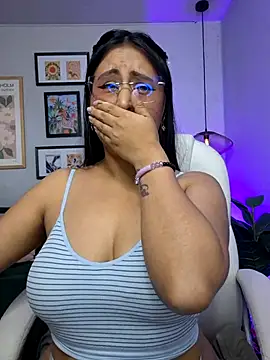 Snapshot of Amber_gold_ chatting on March 2025 01:14:01 PM Amber gold online show from March 2025 01:14:01 PM