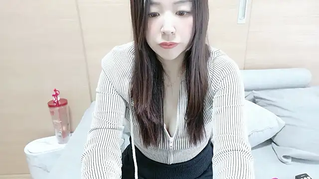 Snapshot of Arisa__ chatting on March 2026 12:49:02 AM Arisa online show from March 2026 12:49:02 AM