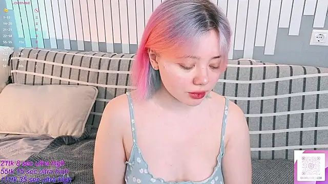 Snapshot of __KawaiiYuki__ chatting on March 2026 06:17:02 AM KawaiiYuki online show from March 2026 06:17:02 AM