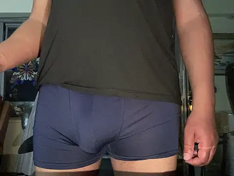 Snapshot of ThickDick_Daddy chatting on April 2026 07:26:02 AM ThickDick Daddy online show from April 2026 07:26:02 AM