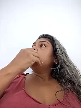 AlyDenalioficial online show from September 2025 10:31:01 PM