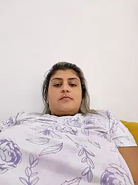 Snapshot of AlyDenalioficial chatting on March 2026 05:49:02 PM AlyDenalioficial online show from March 2026 05:49:02 PM