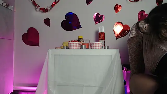 Paola Lyon  online show from February 2025 07:12:02 PM