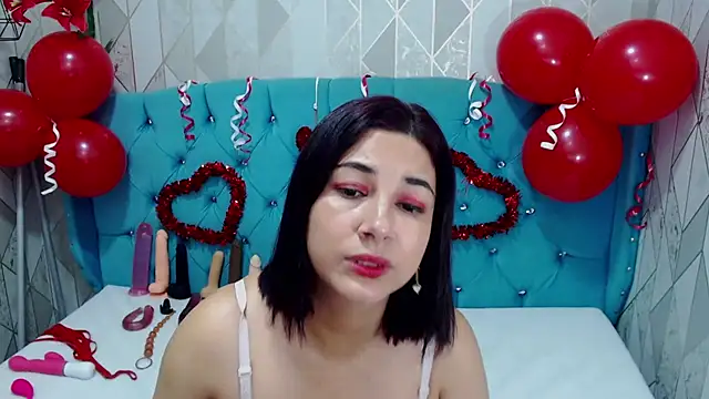 Snapshot of AdaFawxx chatting on February 2025 01:54:01 AM AdaFawxx online show from February 2025 01:54:01 AM