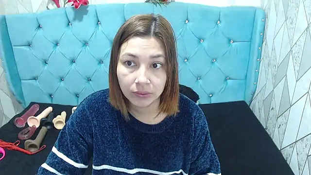 Snapshot of AdaFawxx chatting on February 2025 01:10:01 AM AdaFawxx online show from February 2025 01:10:01 AM