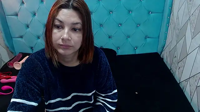 Snapshot of AdaFawxx chatting on February 2025 10:38:02 AM AdaFawxx online show from February 2025 10:38:02 AM