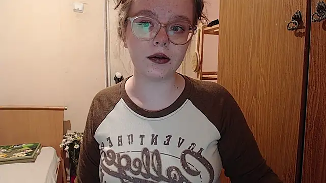 Snapshot of Chmiri_cb chatting on March 2025 12:15:01 PM Chmiri cb online show from March 2025 12:15:01 PM