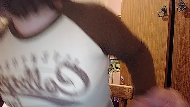 Snapshot of Chmiri_cb chatting on March 2025 04:51:02 PM Chmiri cb online show from March 2025 04:51:02 PM