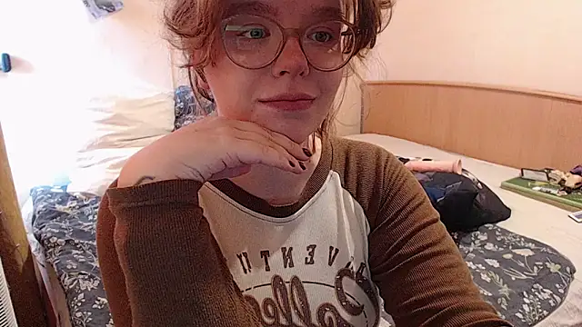 Snapshot of Chmiri_cb chatting on September 2025 06:59:02 AM Chmiri cb online show from September 2025 06:59:02 AM