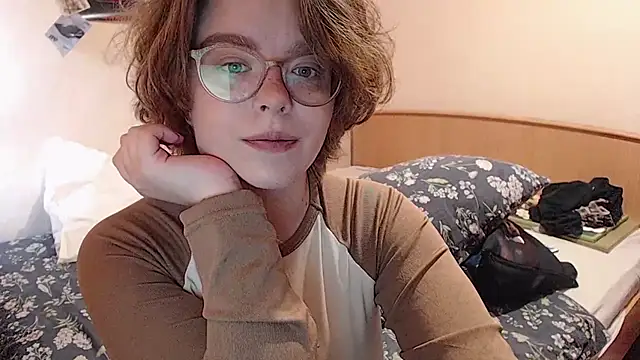 Snapshot of Chmiri_cb chatting on September 2025 05:02:02 AM Chmiri cb online show from September 2025 05:02:02 AM