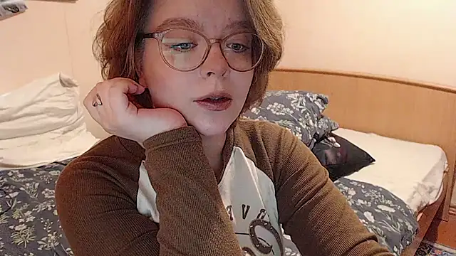 Snapshot of Chmiri_cb chatting on October 2025 10:49:01 AM Chmiri cb online show from October 2025 10:49:01 AM