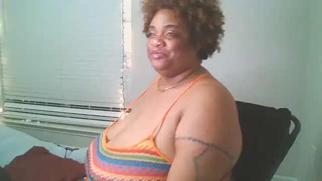 NaughtyHottieBBW online show from May 2026 05:37:02 AM