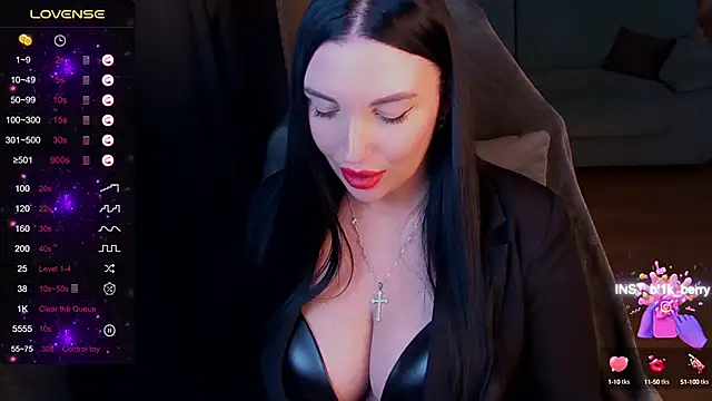 Snapshot of blackberry_star chatting on December 2024 10:28:02 AM blackberry star online show from December 2024 10:28:02 AM