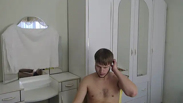 Zoro1999 online show from January 2025 01:03:02 PM