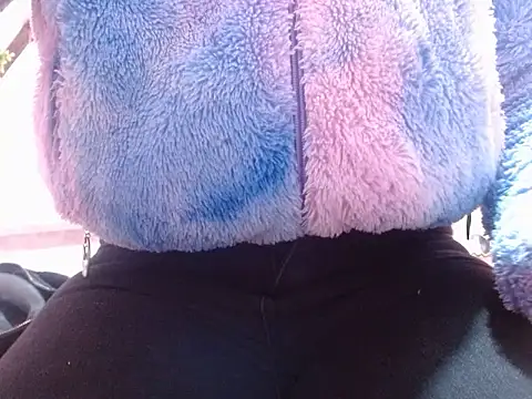 Snapshot of nadescomthxx chatting on November 2025 04:50:01 PM nadescomthxx online show from November 2025 04:50:01 PM