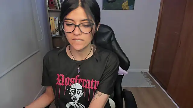 valerie  skyy online show from January 2026 02:59:01 AM