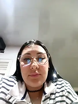 my-kitty online show from February 2025 02:56:02 AM