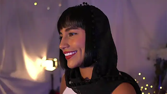 JulietaWinona online show from December 2024 10:23:01 PM