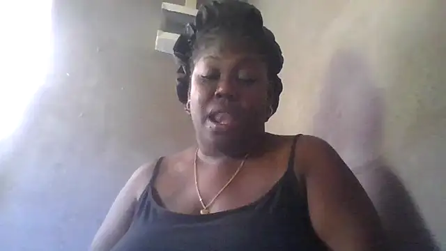 Snapshot of XgeileKutje chatting on October 2025 12:56:02 PM XgeileKutje online show from October 2025 12:56:02 PM